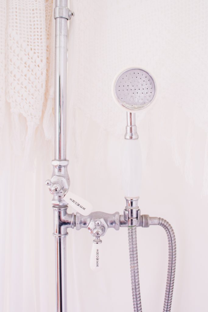 Comment choisir le pommeau de douche idéal avec un jet ultra puissant